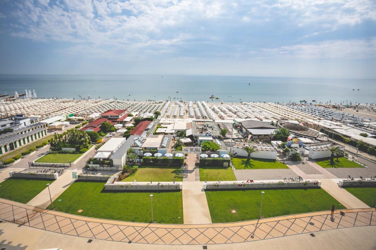 Hotel Baya - In Centro, Sul Mare Морской Милан Экстерьер фото