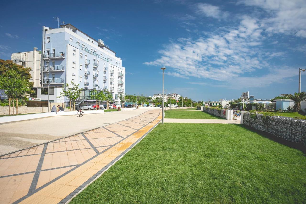 Hotel Baya - In Centro, Sul Mare Морской Милан Экстерьер фото