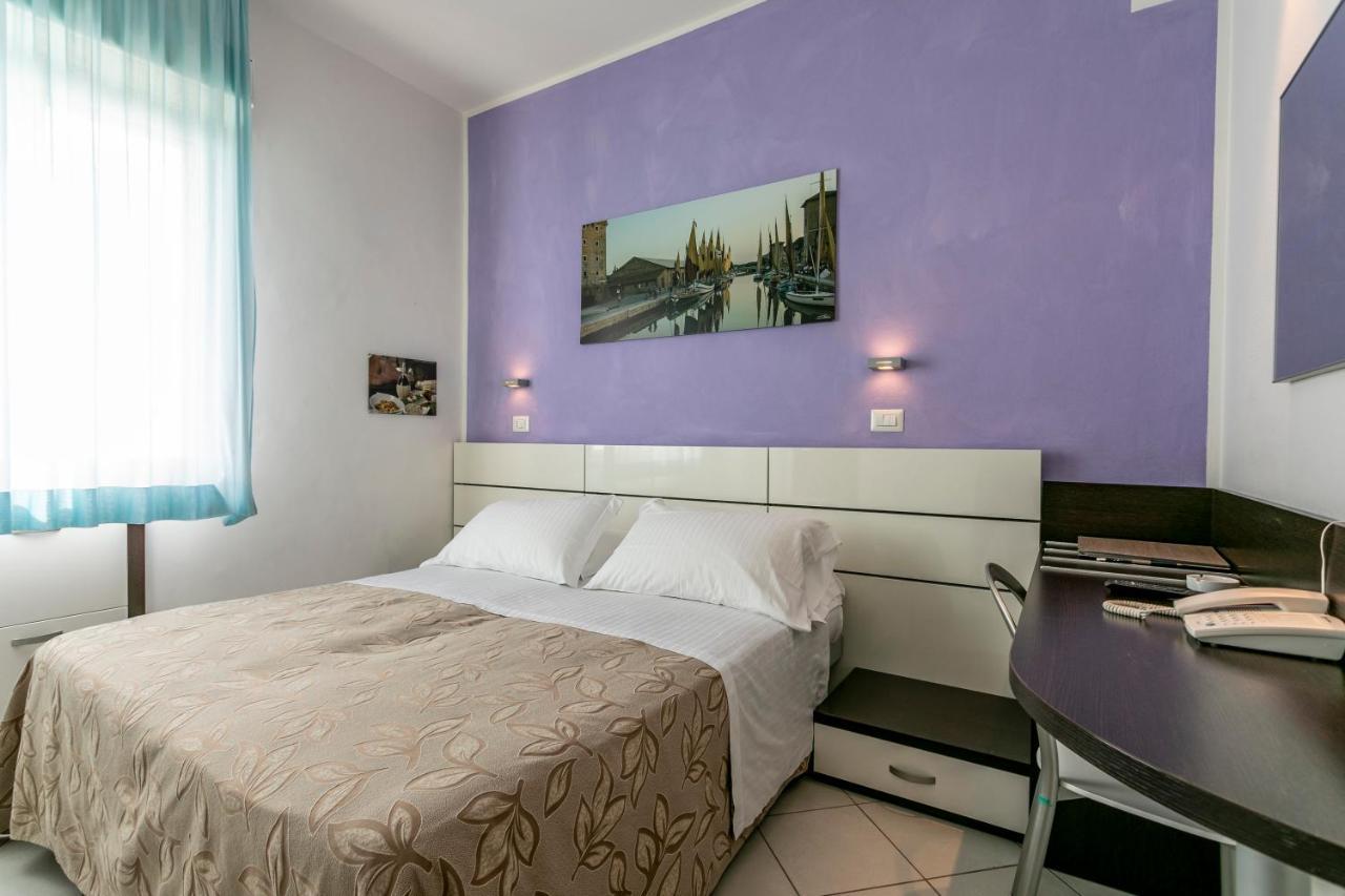 Hotel Baya - In Centro, Sul Mare Морской Милан Экстерьер фото