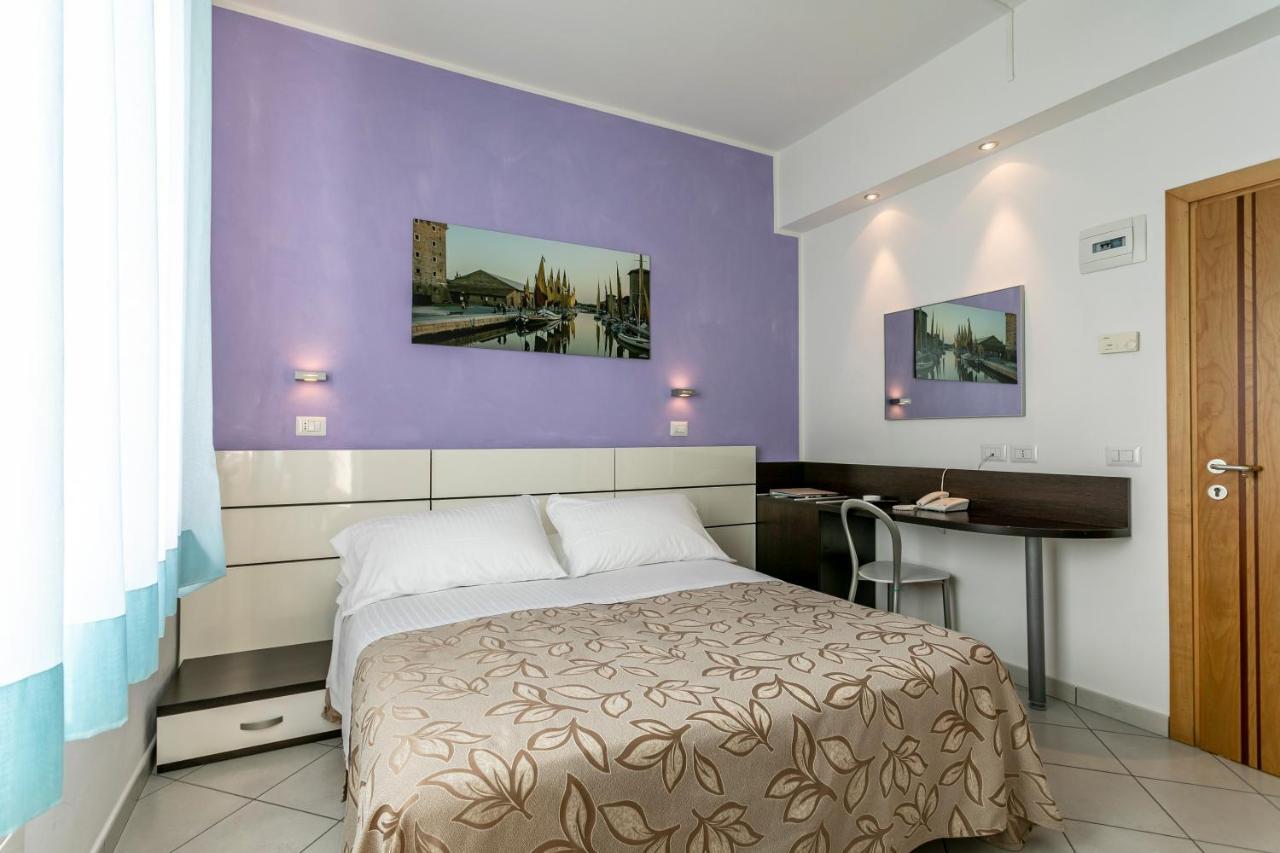 Hotel Baya - In Centro, Sul Mare Морской Милан Экстерьер фото
