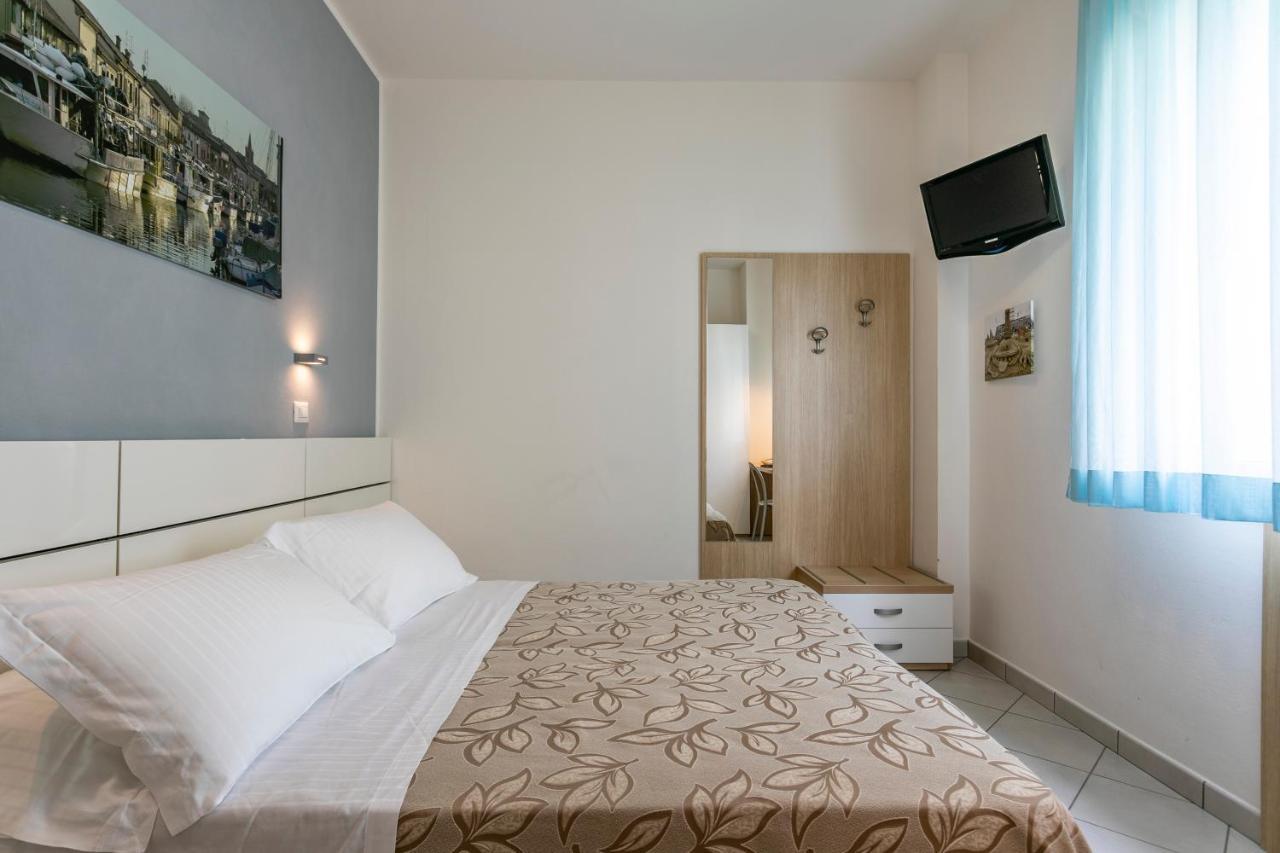 Hotel Baya - In Centro, Sul Mare Морской Милан Экстерьер фото