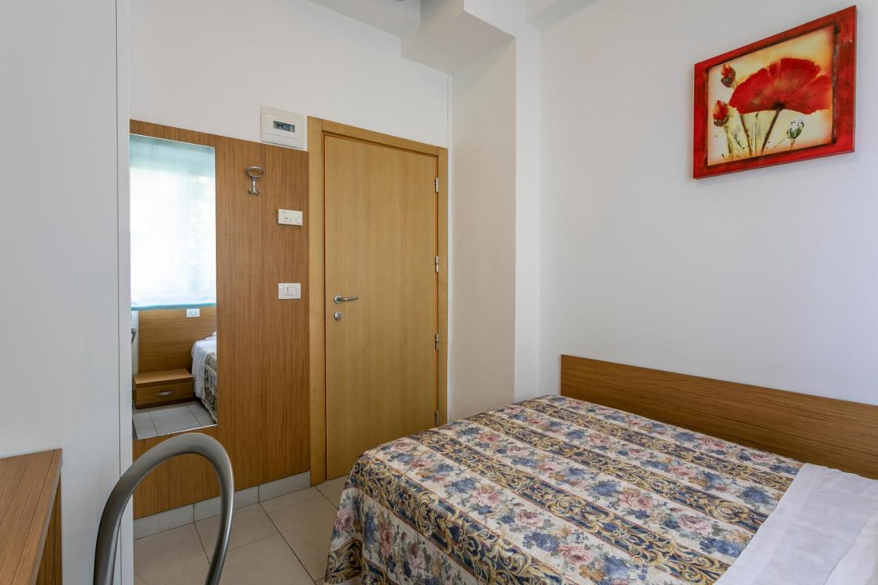 Hotel Baya - In Centro, Sul Mare Морской Милан Экстерьер фото